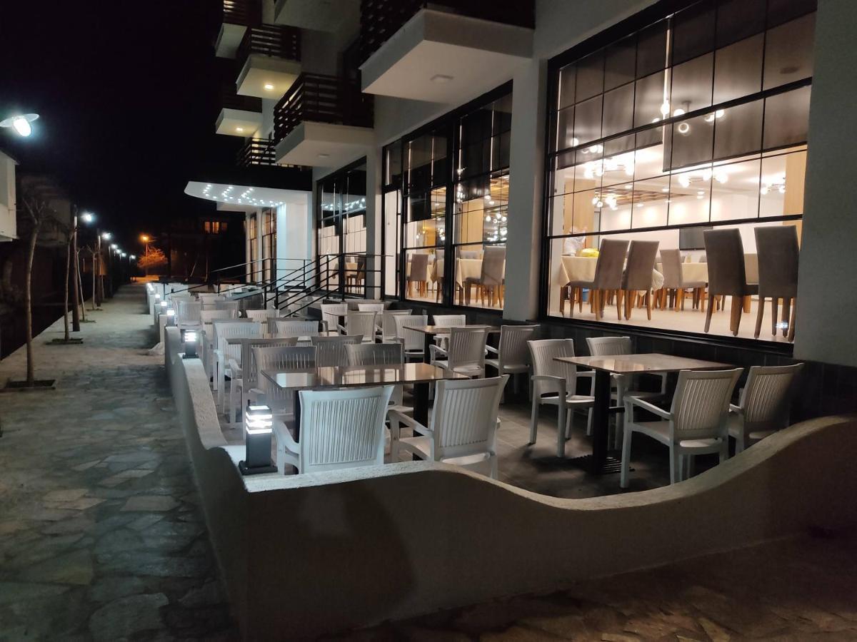 Grand Hotel Pogradec Tushemisht Zewnętrze zdjęcie