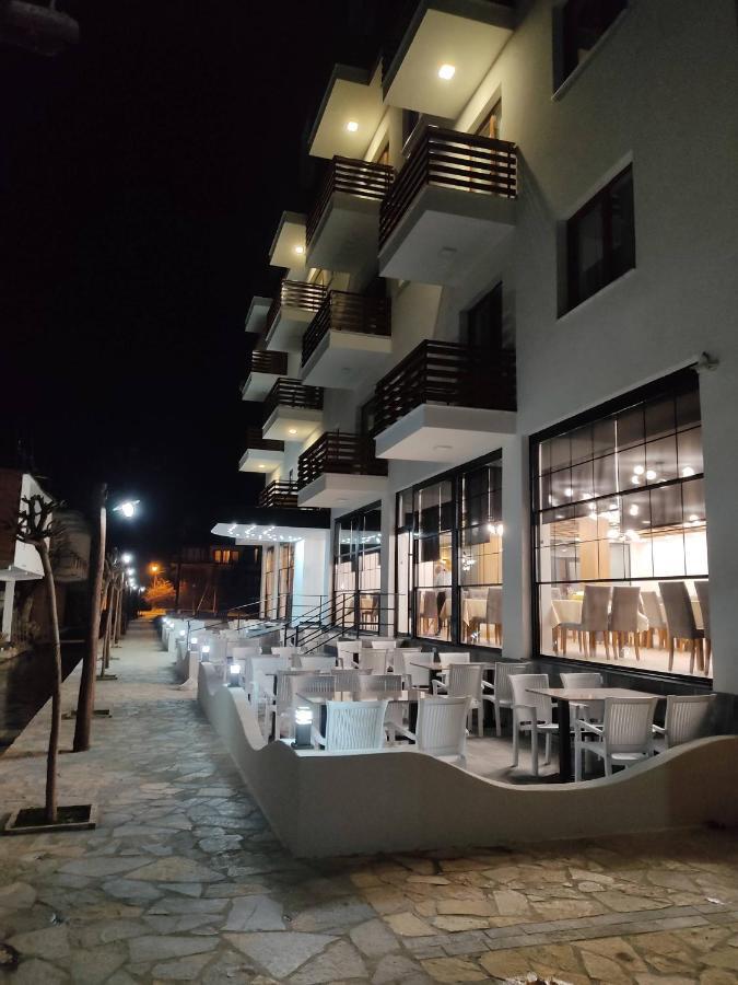 Grand Hotel Pogradec Tushemisht Zewnętrze zdjęcie