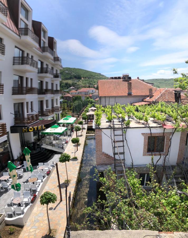 Grand Hotel Pogradec Tushemisht Zewnętrze zdjęcie